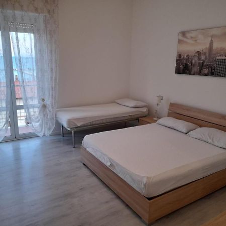 Appartamento Fronte Mare Фальконара-Мариттима Экстерьер фото